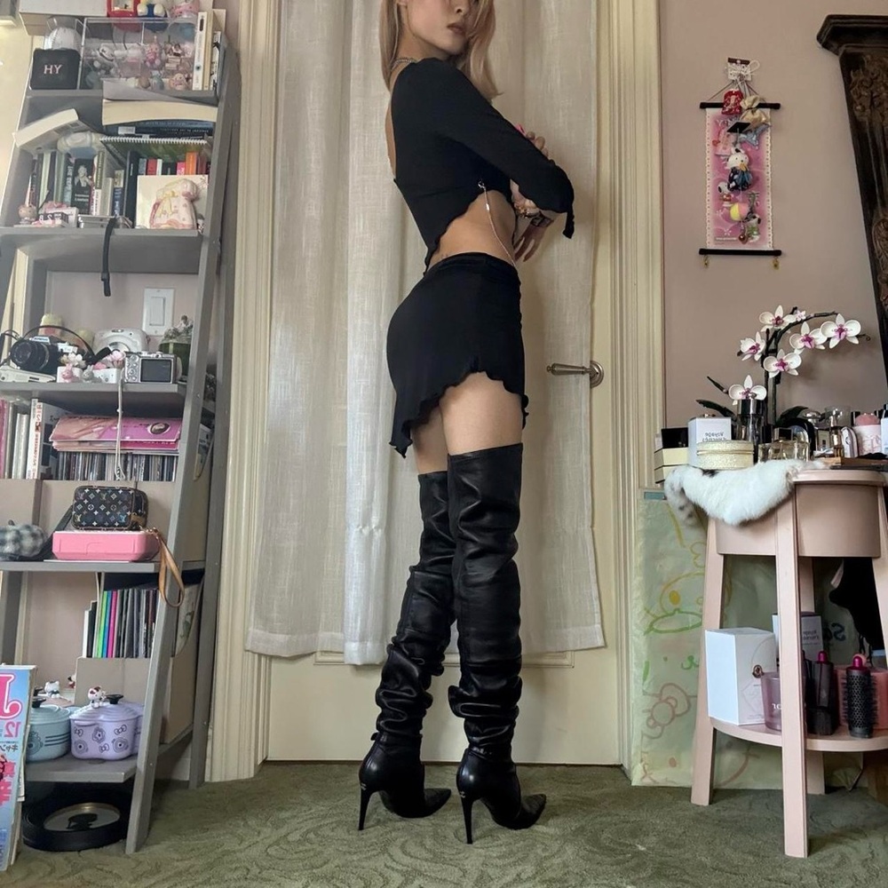 I am gia Riley two piece chain detail mini dress - Picture 2 of 16